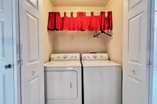 1369 Thornborough Dr, Alpharetta, GA 30004 - Photo 8