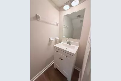 4018 Hidden Hollow Terrace #B, Gainesville, GA 30506 - Photo 4