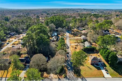 4693 Marc Court SW, Lilburn, GA 30047 - Photo 34