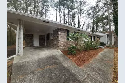2916 Carriage Lane, Atlanta, GA 30349 - Photo 2