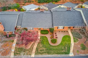 6381 E Deer Hollow Wy, Peachtree Corners, GA 30092 - Photo 28