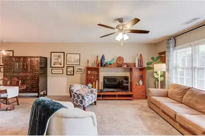 6381 E Deerhollow Way, Peachtree Corners, GA 30092 - Photo 4