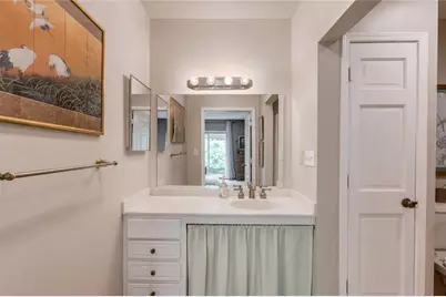 6381 E Deerhollow Way, Peachtree Corners, GA 30092 - Photo 20