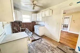 2169 Delowe Dr, Atlanta, GA 30344 - Photo 10