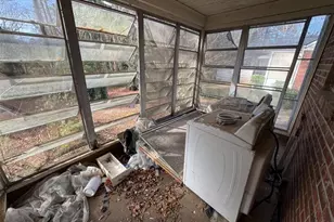 2169 Delowe Dr, Atlanta, GA 30344 - Photo 32