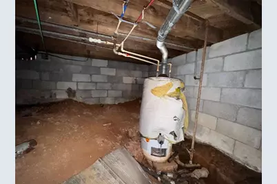 2169 Delowe Drive, Atlanta, GA 30344 - Photo 52