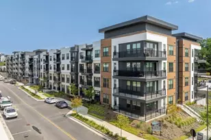 1400 Laurel Crossing Pkwy, Buford, GA 30519 - Photo 16