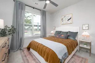 1400 Laurel Crossing Pkwy, Buford, GA 30519 - Photo 6