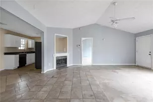 1050 Longview Trail, Griffin, GA 30223 - Photo 4