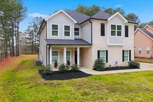 3497 Tiffany Cove Dr, Loganville, GA 30052 - Photo 2