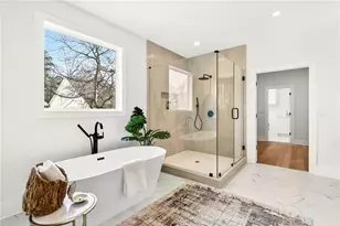 1326 Oaklawn Ave NE, Brookhaven, GA 30319 - Photo 8