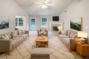 4405 Telida Trail, Snellville, GA 30039 - Photo 2