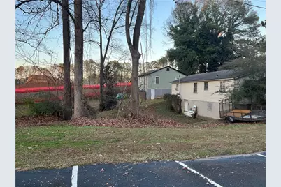 4088 Carver Drive, Doraville, GA 30360 - Photo 4