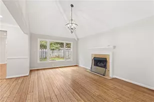 1486 Briaroaks Trail NE, Atlanta, GA 30329 - Photo 10