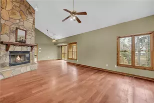 6302 Valley Stream Dr, Cumming, GA 30040 - Photo 8