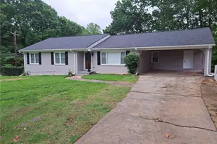 700 Lynn Cir SW, Atlanta, GA 30311 - Photo 1