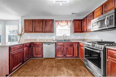 1903 Cobblestone Court, Conyers, GA 30012 - Photo 4