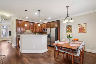 305 Le Gran Bend, Atlanta, GA 30328 - Photo 8