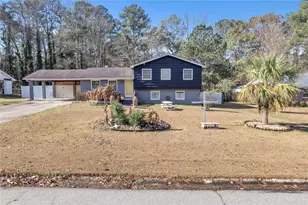 7425 Grayson Dr, Riverdale, GA 30296 - Photo 1