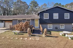 7425 Grayson Dr, Riverdale, GA 30296 - Photo 2