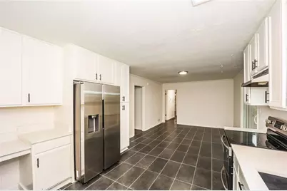 5726 Southwick Court SW, Atlanta, GA 30349 - Photo 16