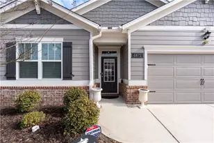 6872 Lake Overlook Ln, Flowery Branch, GA 30542 - Photo 2