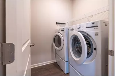 6872 Lake Overlook Lane, Flowery Branch, GA 30542 - Photo 14