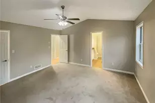 536 Bluff Ct, Woodstock, GA 30188 - Photo 10