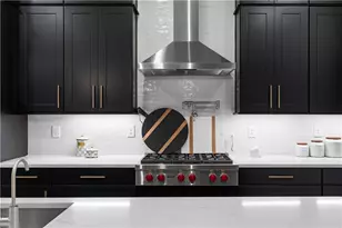 1041 Baldwin Dr, Alpharetta, GA 30009 - Photo 4