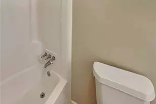 8602 Creekwood Way, Jonesboro, GA 30238 - Photo 6