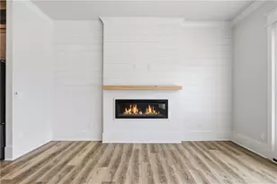 329 Orchid St, Braselton, GA 30517 - Photo 6