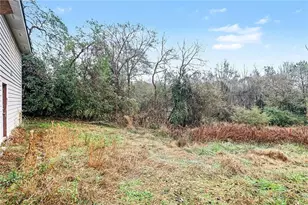 48 Maple St, Grantville, GA 30220 - Photo 24