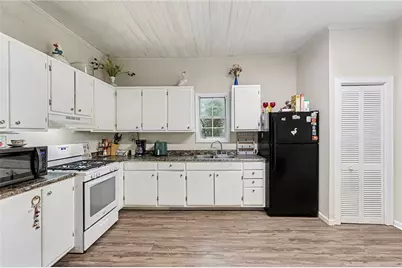 48 Maple Street, Grantville, GA 30220 - Photo 12