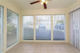 208 Natchez Trace, Sandy Springs, GA 30350 - Photo 6