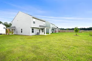 227 River Meadow Dr, Lagrange, GA 30241 - Photo 4