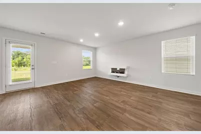 227 River Meadow Drive, Lagrange, GA 30241 - Photo 10