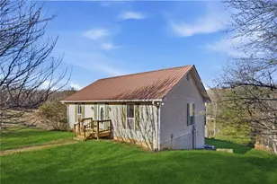 655 Kelley Rd, Cleveland, GA 30528 - Photo 2