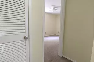 615 Garden Walk Dr, Stone Mountain, GA 30083 - Photo 8