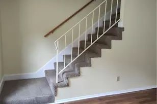 615 Garden Walk Dr, Stone Mountain, GA 30083 - Photo 6