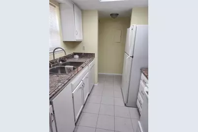 615 Garden Walk Drive, Stone Mountain, GA 30083 - Photo 2