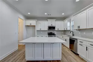 3670 Baxley Ridge Dr, Suwanee, GA 30024 - Photo 14