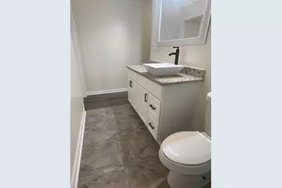 1833 Phillips Avenue, East Point, GA 30344 - Photo 8