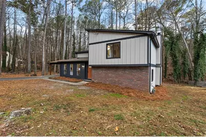 480 Pineburr Lane, Stone Mountain, GA 30087 - Photo 4