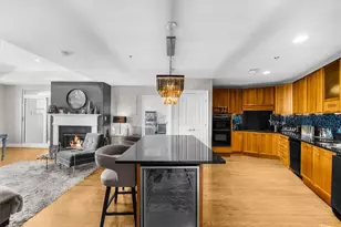 2881 Peachtree Rd NE, Atlanta, GA 30305 - Photo 4