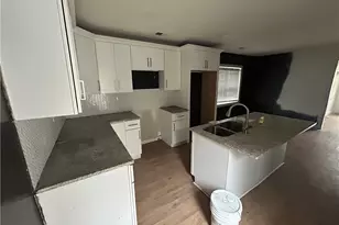 1801 Beecher St SW, Atlanta, GA 30310 - Photo 2