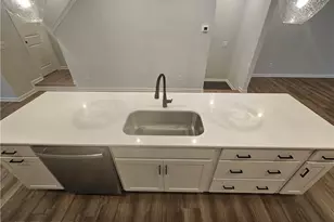 2859 Beacon Bend Crossing, Lawrenceville, GA 30043 - Photo 10