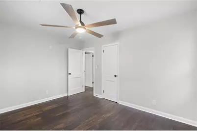 2533 Plantation Drive, East Point, GA 30344 - Photo 16