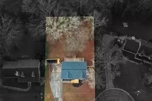 9185 Melody Cir SW, Covington, GA 30014 - Photo 10