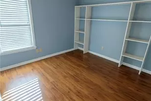 221 Harlee Ln, Lawrenceville, GA 30046 - Photo 12