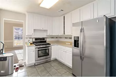 7606 Watson Kaye, Stone Mountain, GA 30087 - Photo 12